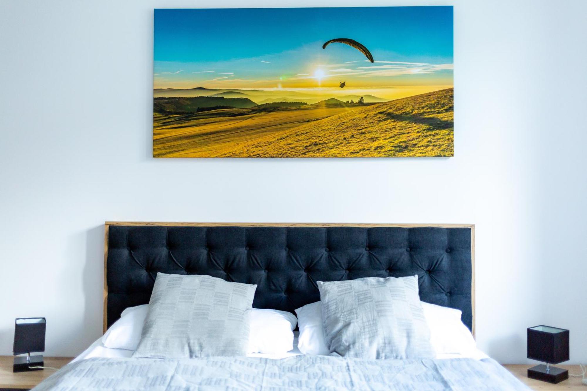 Apartment Haus Martina Im Herzen Der Rhoen - 3 Einzelbuchbare Moderne Fuer 2-8 Personen, Terrasse, Balkon, Garten, Und E-bike Keller, Lounge, Freies Wlan, Familienfreundlich Poppenhausen